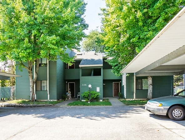 Exterior Parking - Maple View Apartments
