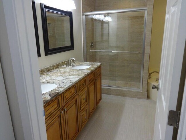 Building Photo - 6683 Montego Bay Blvd