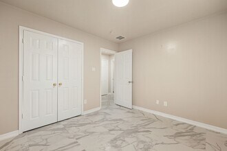 Building Photo - 9230 Wolcott Park Ln