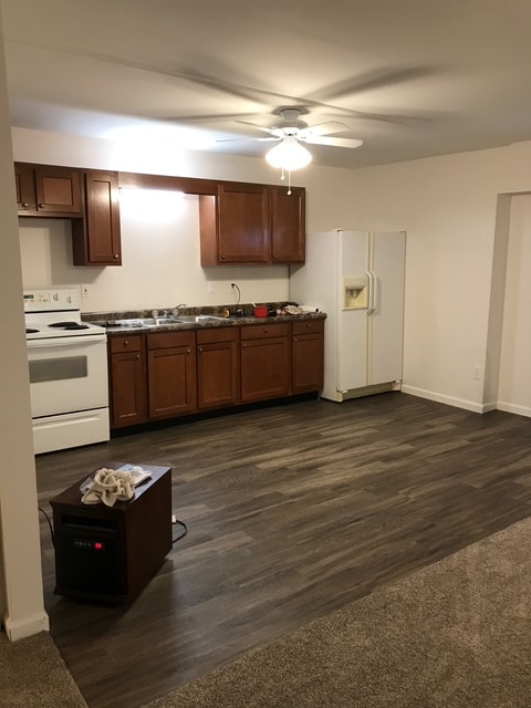 Photo - 117 Main St Apartment