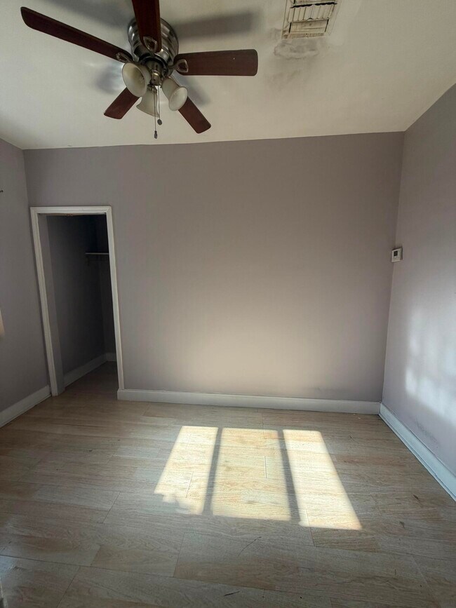 Foto del edificio - 420 Lilac Ct