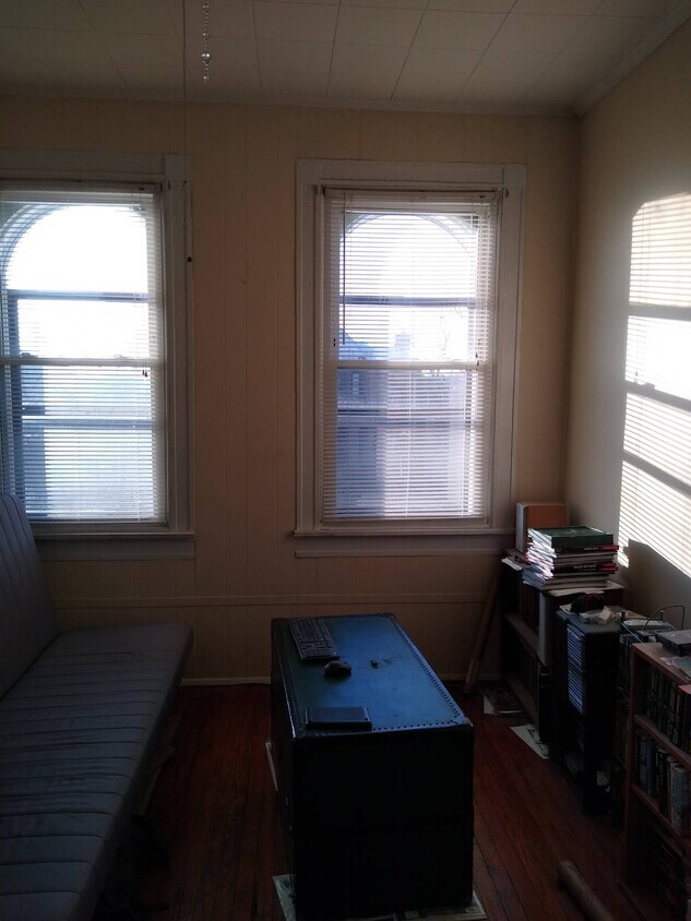 Foto del edificio - 2903 N Calvert St
