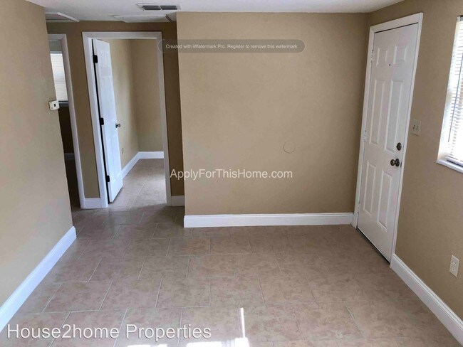 Building Photo - 8509 Jackson Springs Rd