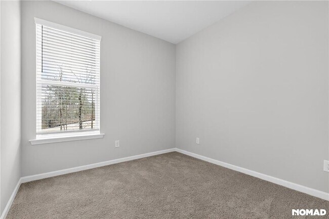 Foto del edificio - 110 Greenview Ct