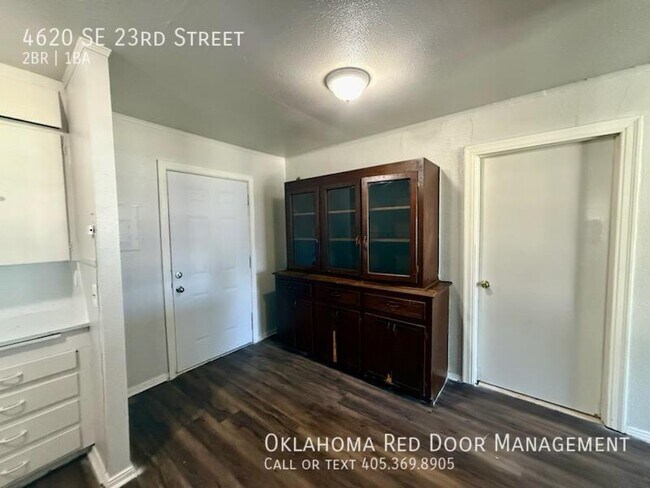 Foto del edificio - 4620 SE 23rd St