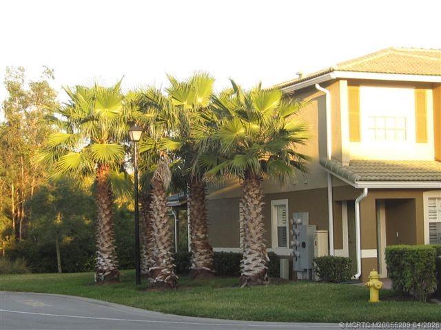 Foto del edificio - 1571 SE Hampshire Way