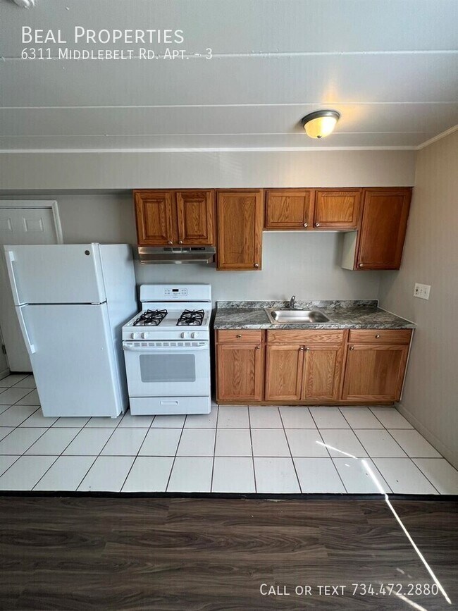 Foto del edificio - 6311 Middlebelt Rd