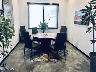 Foto del edificio - 13117 N La Cañada Dr