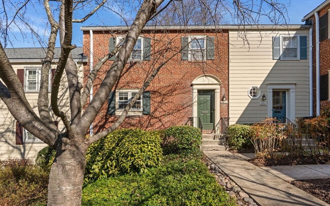 Building Photo - 4843 Willett Pky