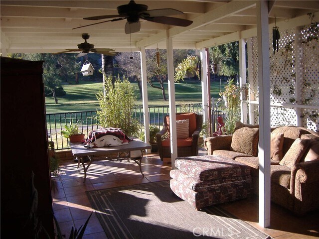 Foto principal - 30821 Paradise Palm Ave