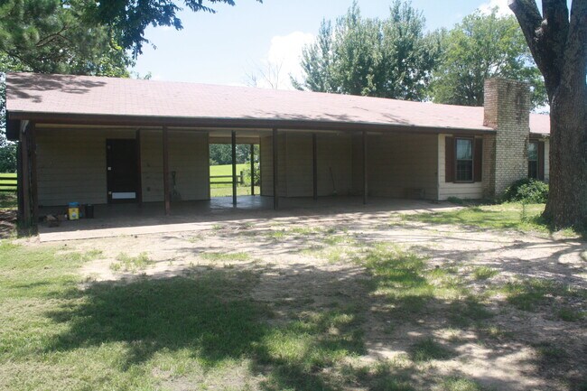 Foto del edificio - 1310 Co Rd 3718