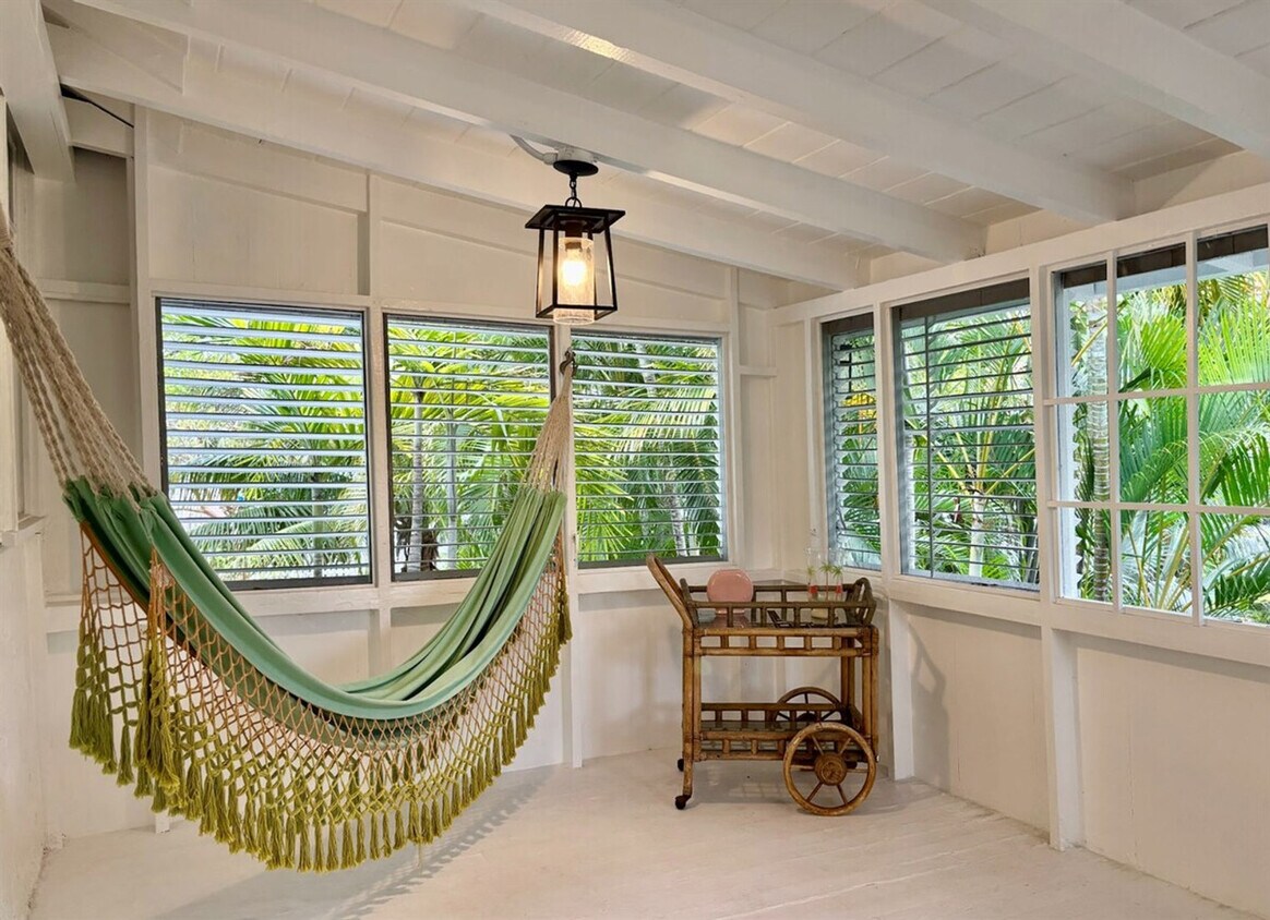 Foto principal - 446 27th St