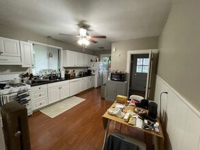 Building Photo - 47 Fiske Ave
