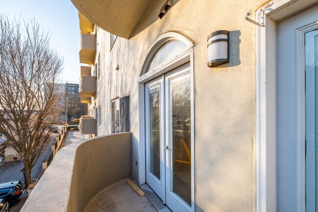 Foto del edificio - 2161 Peachtree Rd