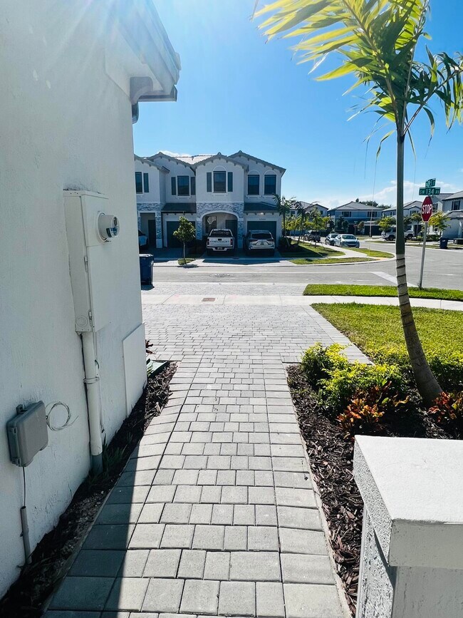 Foto del edificio - 28501 SW 134th Pl