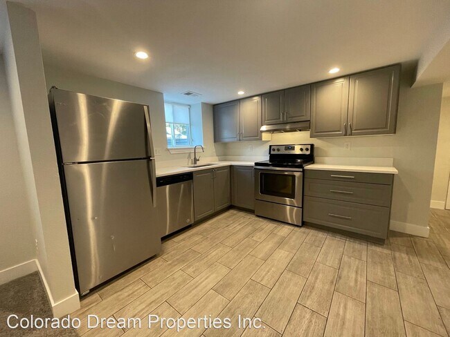 Building Photo - 1 br, 1 bath House - 1691 Monroe St Basement