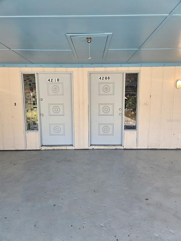 Building Photo - 4210 8th St Ct E