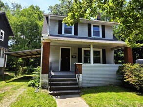 Building Photo - 408 Bacon Ave