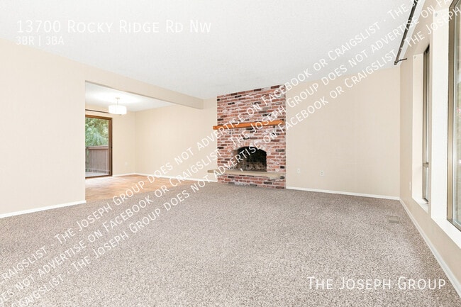 Building Photo - 13700 Rocky Ridge Rd NW
