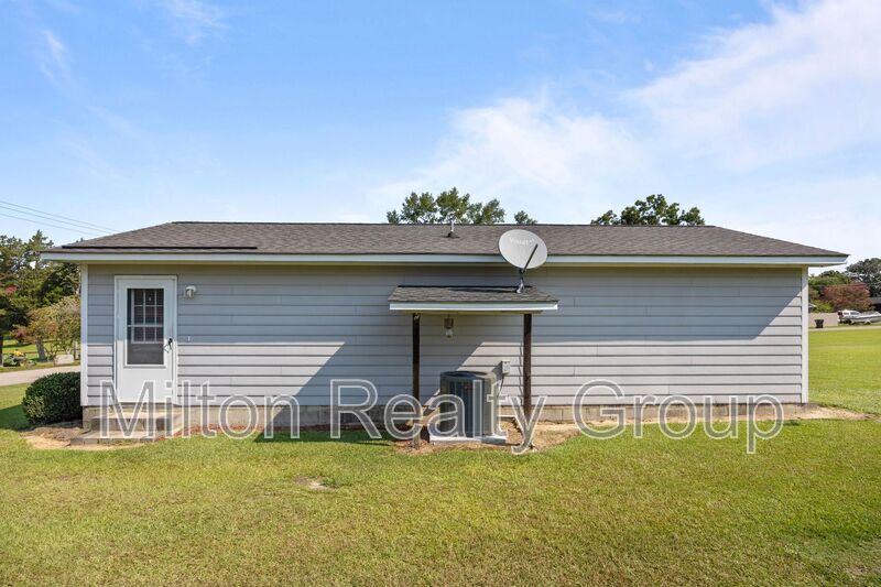 Primary Photo - 145 S Patterson St