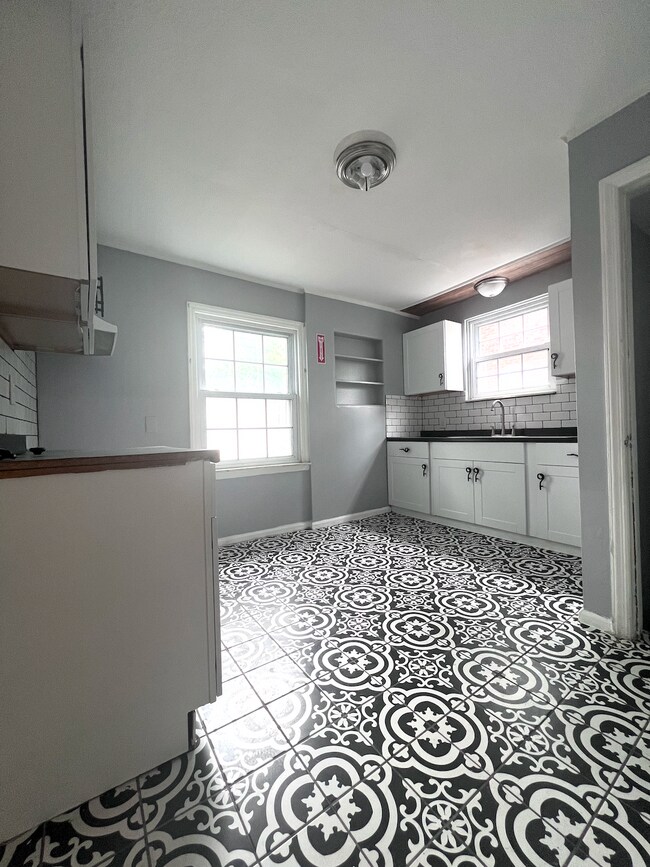 Foto del edificio - 20926 Moross Rd