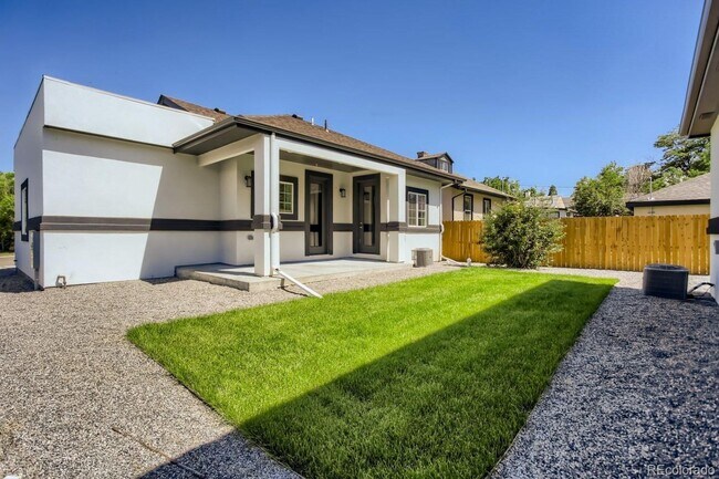 Foto del edificio - Beautiful newly built 2 bed, 2 bath home