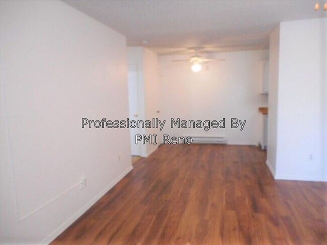 Building Photo - 2085 Highview Ct