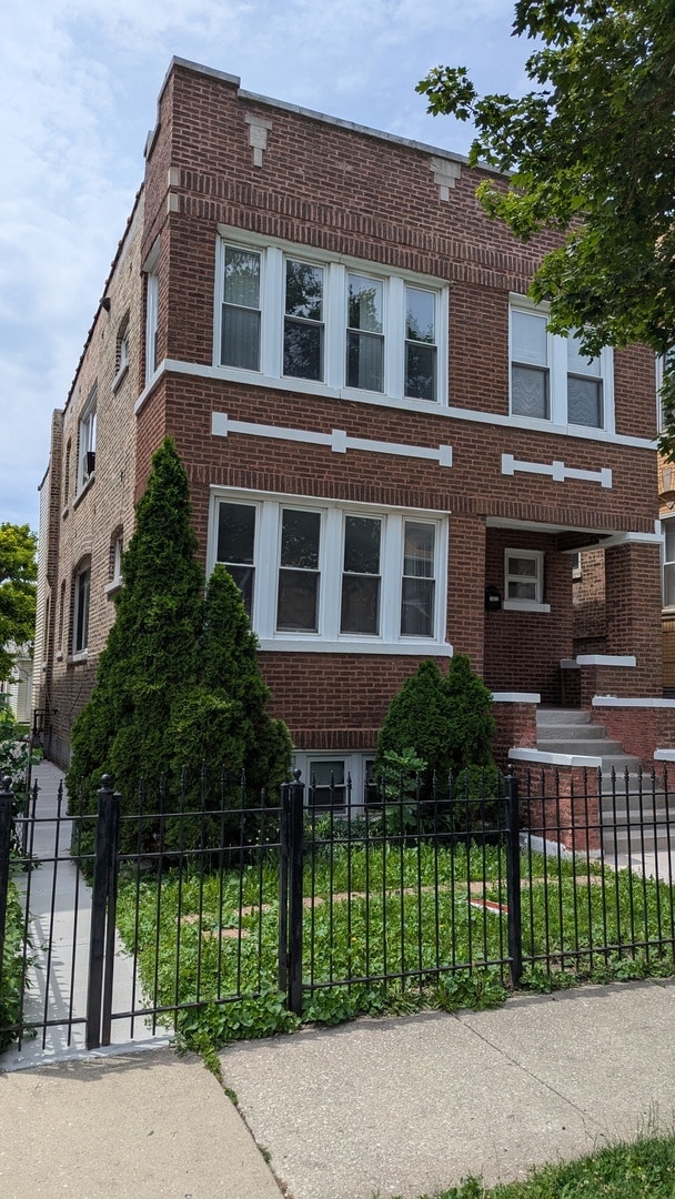 Building Photo - 1622 48th Ct