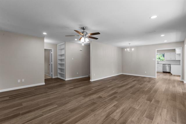 Building Photo - 3620 Harwood Ct