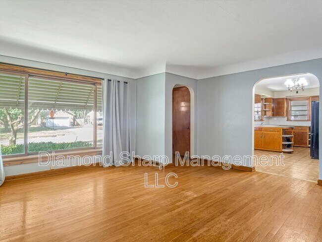 Foto del edificio - 1622 West Blvd
