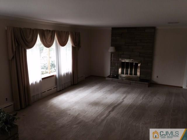 Foto del edificio - 500 Plainfield Rd