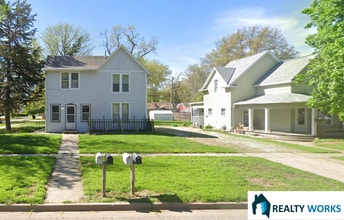 Building Photo - 5743 Morrill Ave