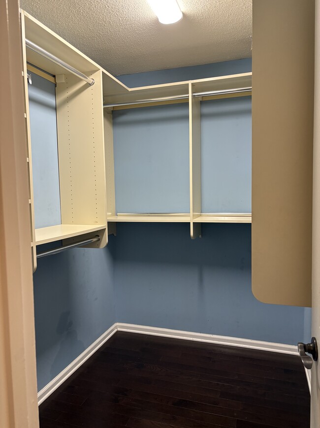 Building Photo - 1261 Watermark Ct