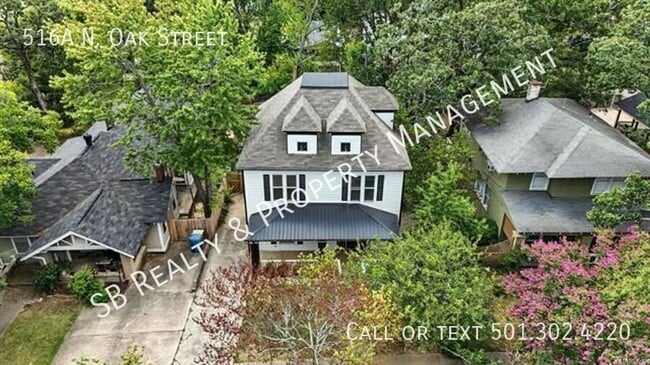 Building Photo - 516 N Oak St