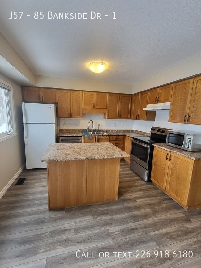 Building Photo - 85-J85 Bankside Dr