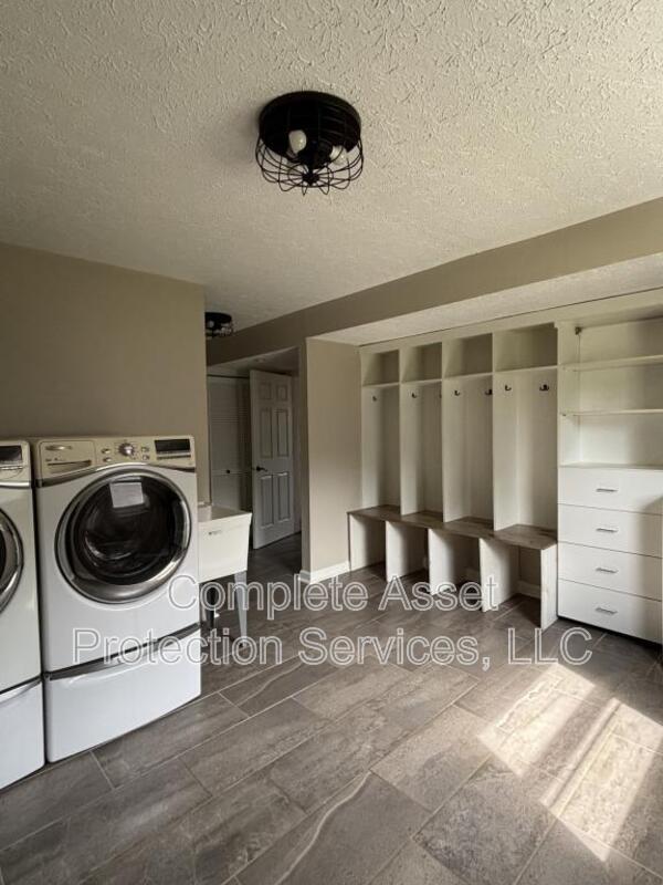 Foto del edificio - 6904 W 85th Pl