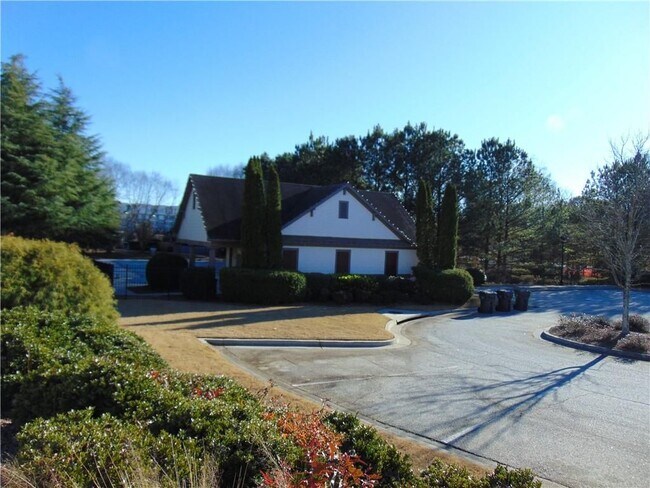 Building Photo - 1320 Napa Valley Dr SW