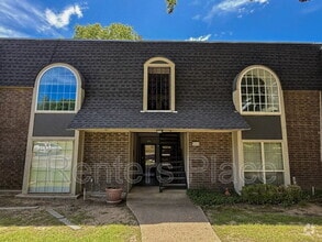Building Photo - 6804 S Toledo Ave