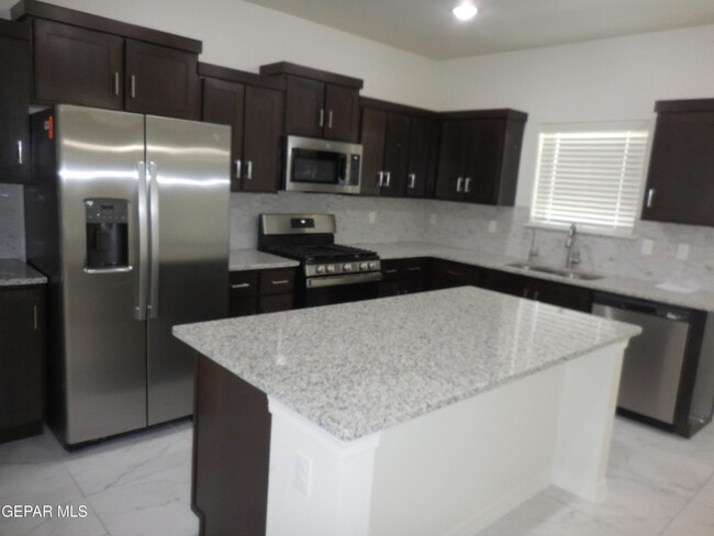 Building Photo - 12800 Giovanni Grajeda Ave
