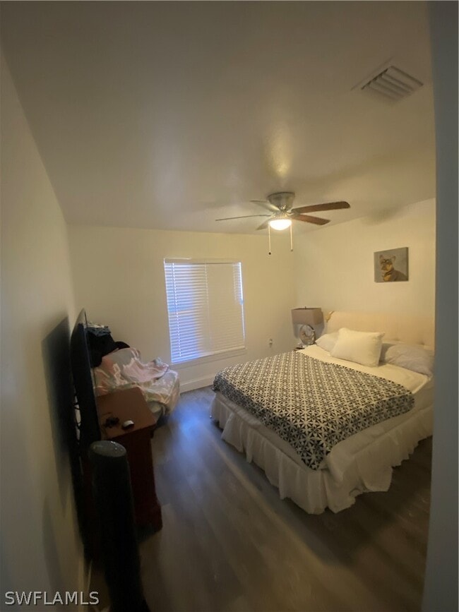 Foto del edificio - 27650 Imperial Shores Blvd