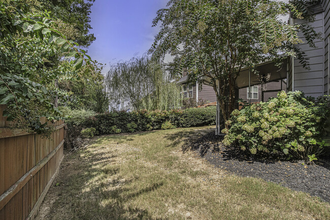 Building Photo - 2076 Hatteras Way NW