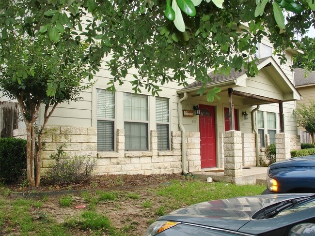 Building Photo - 106 Vista Way