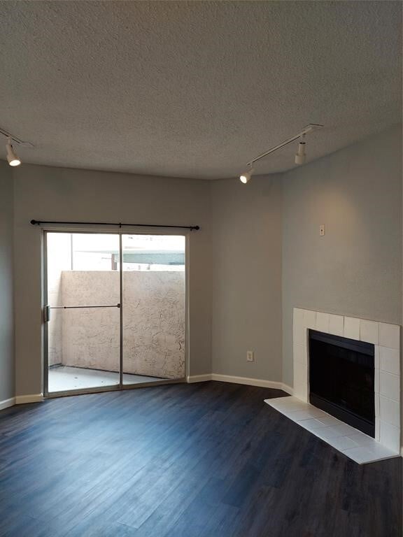 Foto del edificio - 10855 Meadowglen Ln