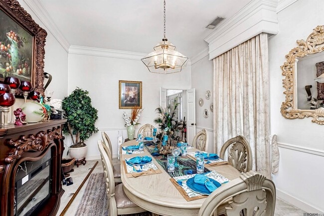 Foto del edificio - 1022 Wooddale Blvd