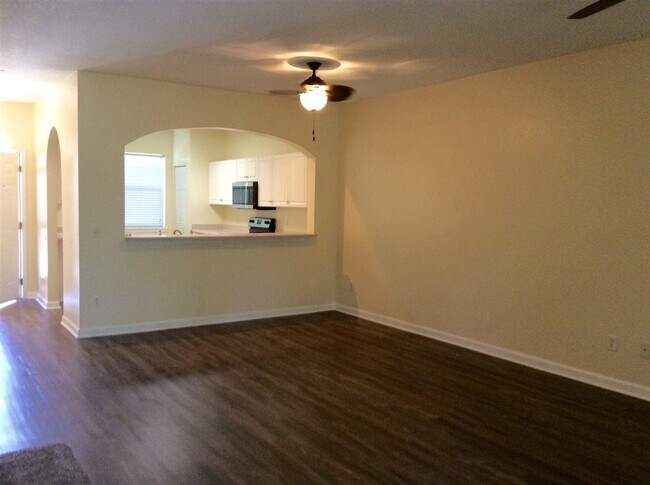 Foto del edificio - 1914 Vista Cove Rd