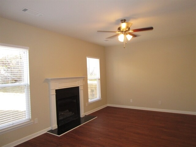 Building Photo - 7607 Forest Glen Way
