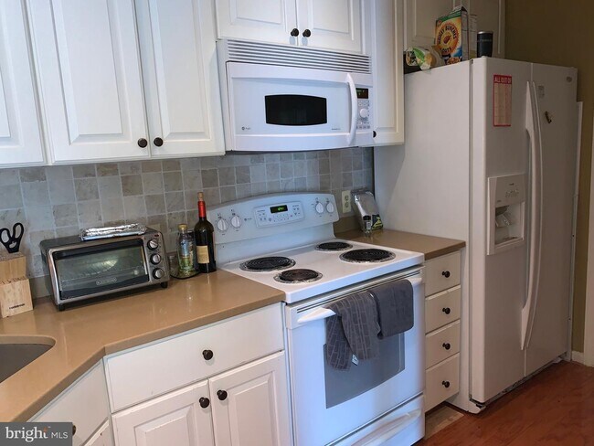 Foto del edificio - 5820 Inman Park Cir