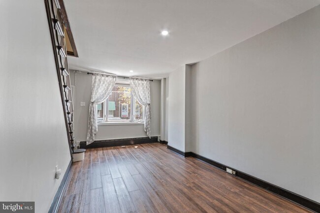Building Photo - 3386 Agate St