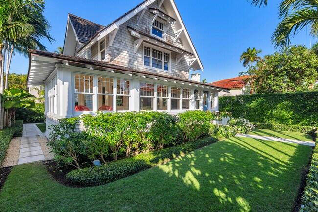Building Photo - 357 Seabreeze Ave