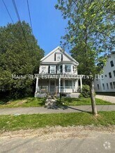 Building Photo - 32 Cottage St